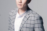娱乐吃瓜男导演